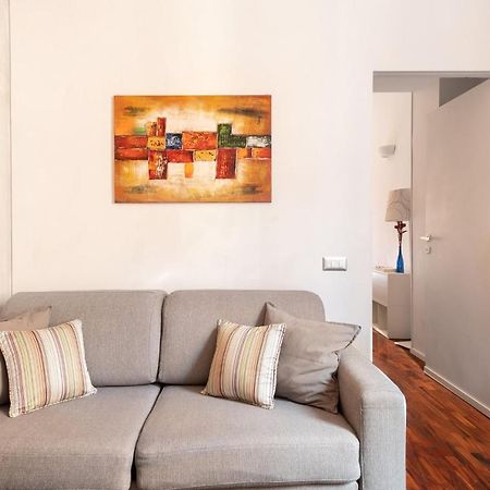 Living Rhome - Condotti Apartment Rome Luaran gambar