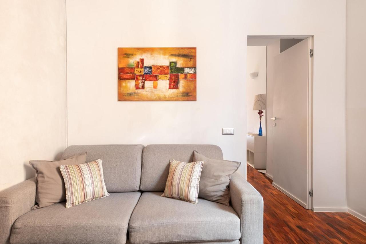 Living Rhome - Condotti Apartment Rome Luaran gambar