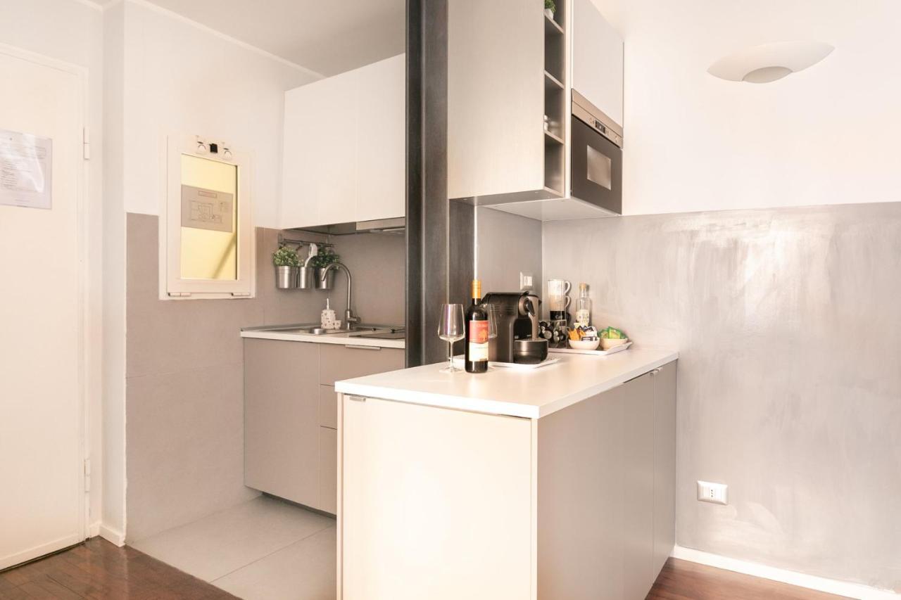 Living Rhome - Condotti Apartment Rome Luaran gambar